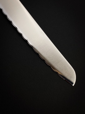 AB-5426 SEKI MAGOROKU Wakatake Нож для замороженных продуктов 210-340мм, 130г, высокоуглеродистая